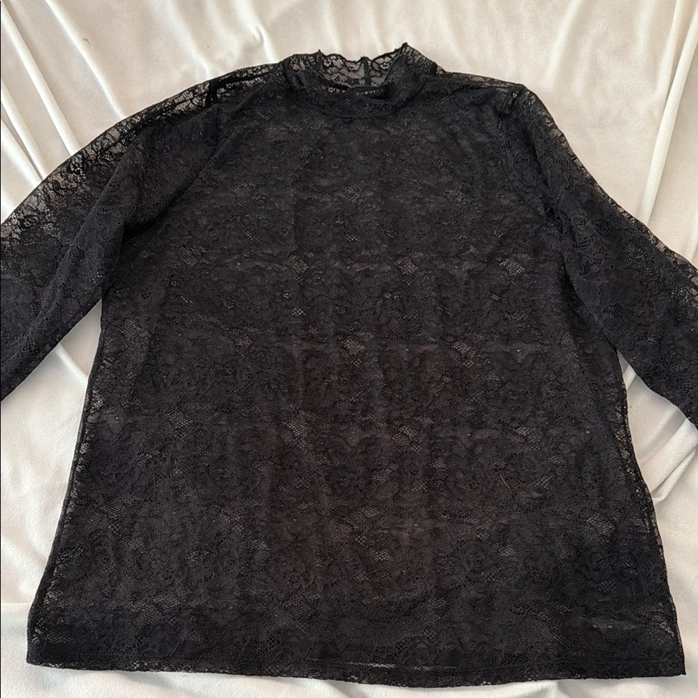 Black Lace Long Sleeve Top